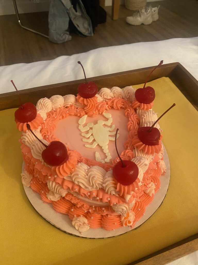 My Scorpio cake a friend made me 🦂