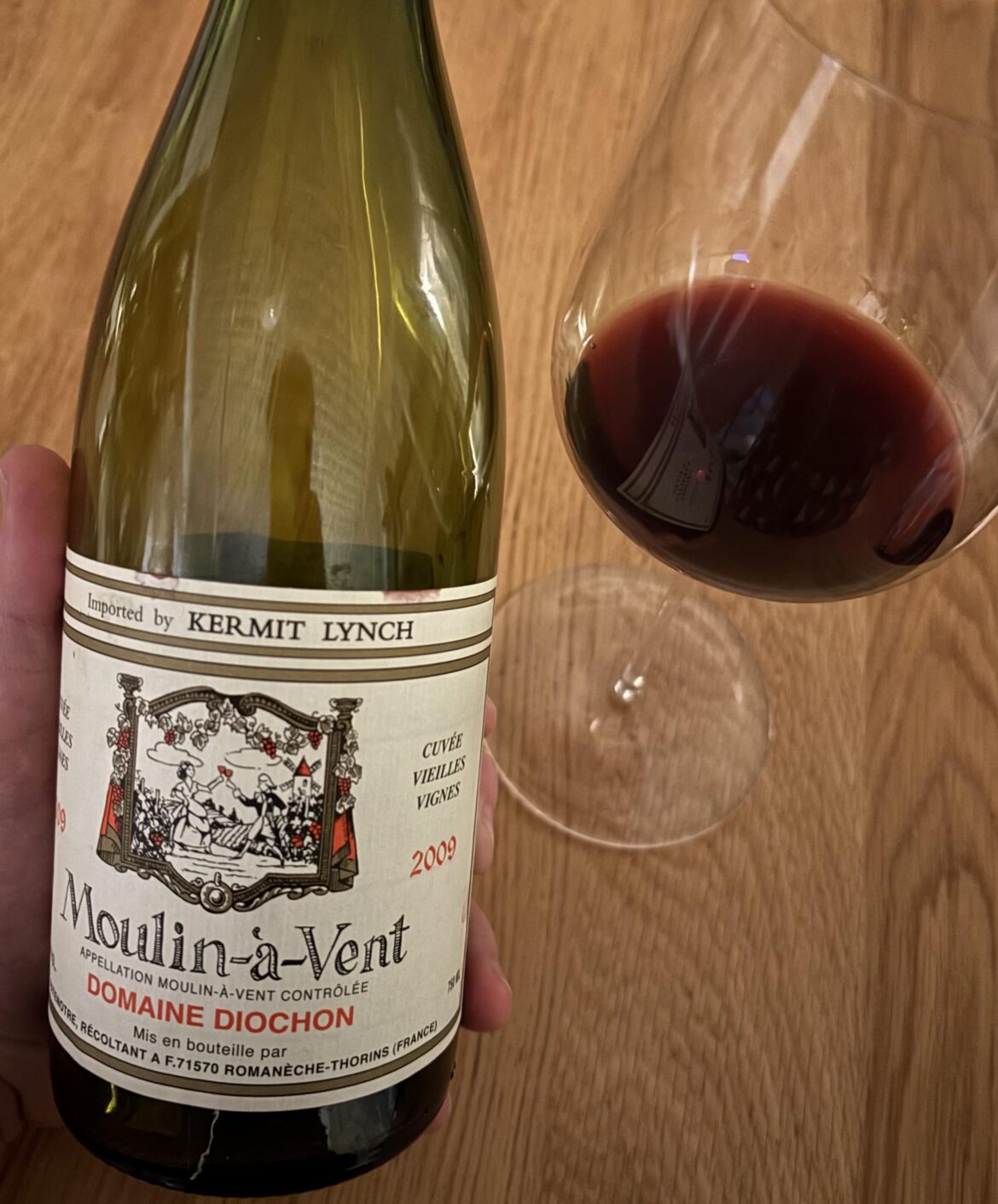 2009 Domaine Diochon Moulin-a-Vent (Beaujolais!) 2009 Domaine Diochon Moulin-a-Vent (Beaujolais!)