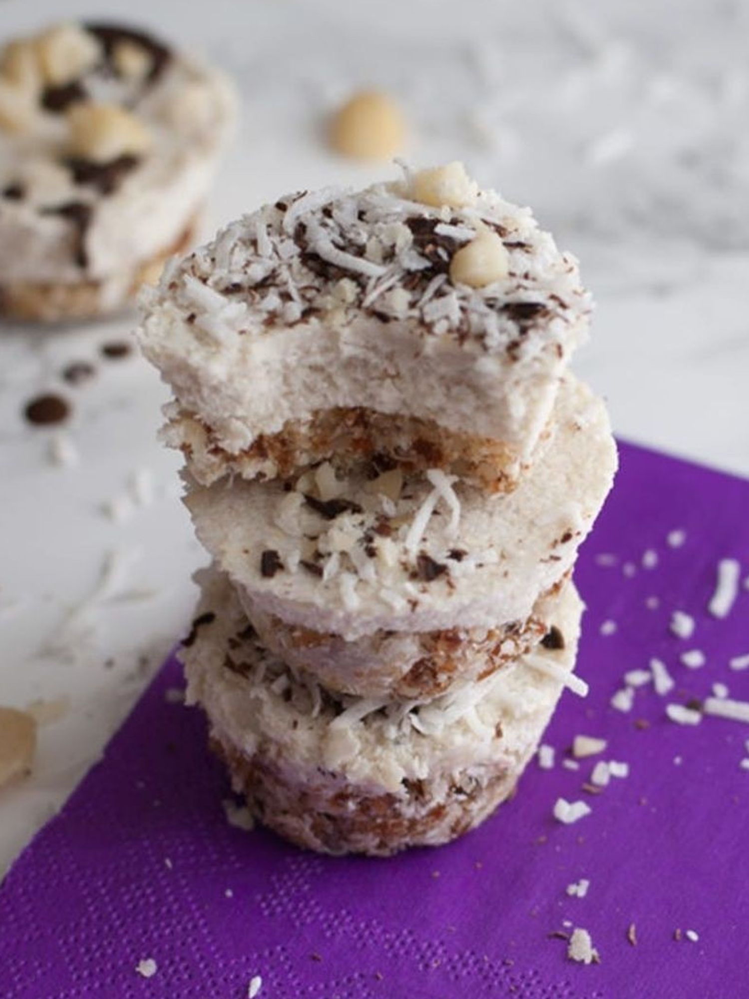 Raw Coconut Cheesecake Bites