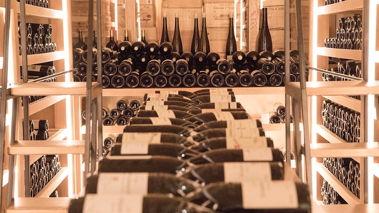  The wine cellar of Le Clarence in Paris