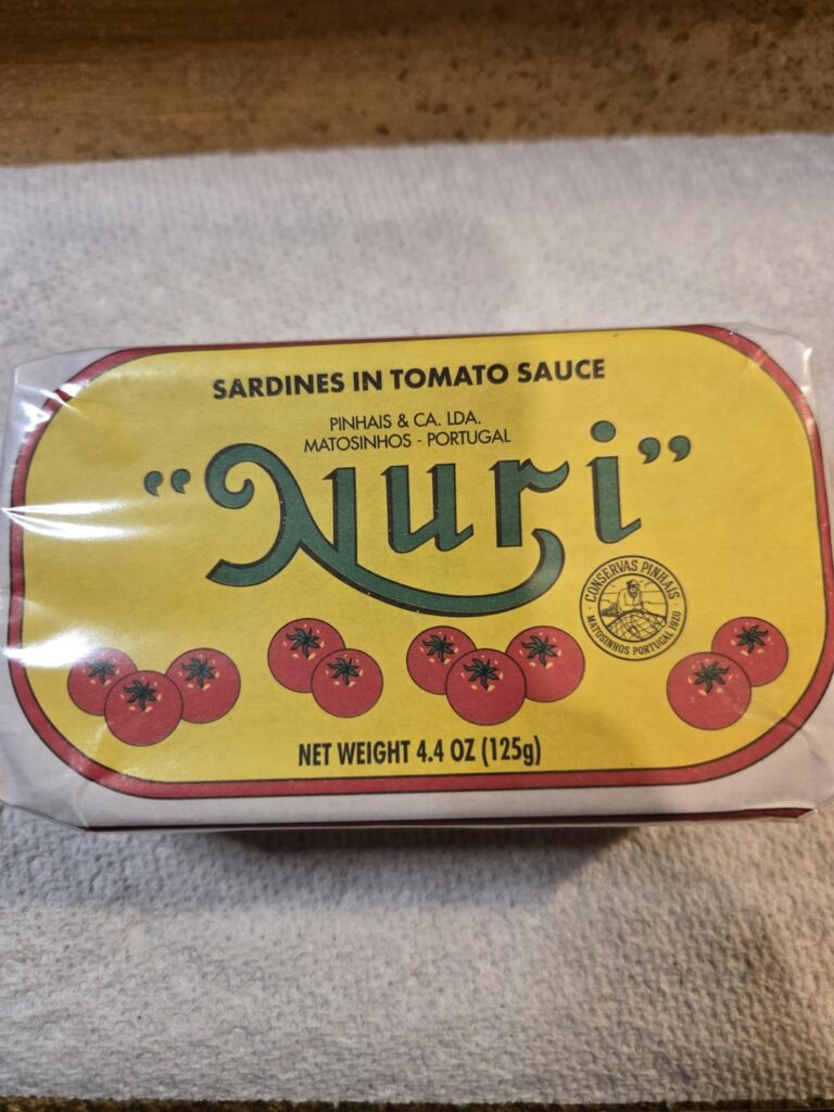 Nuri sardines in tomato sauce
