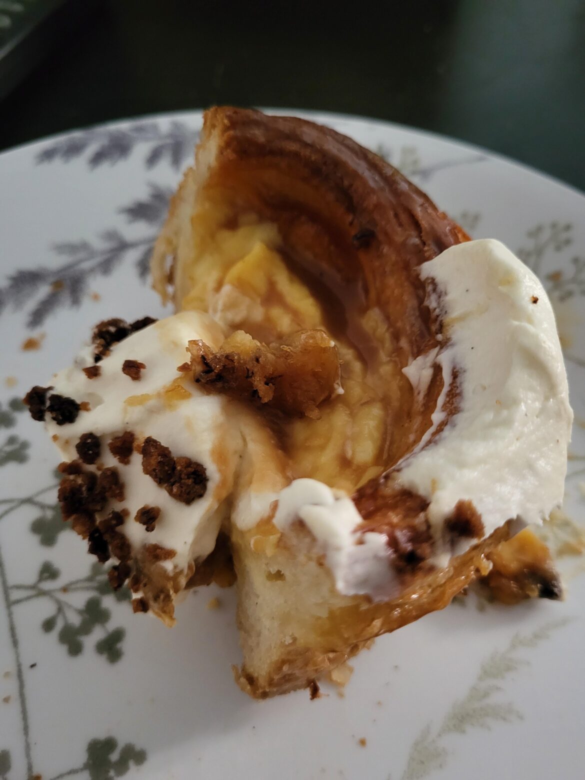 (Deconstructed) banana cream pie danish by Roselle x Circle & Squares