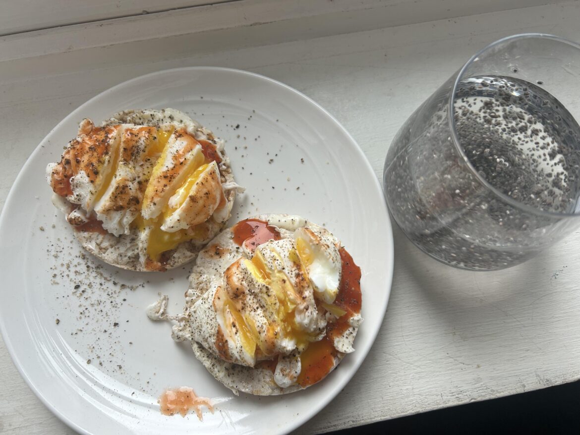 Go to Breakfast - 294 cal and fills me up!