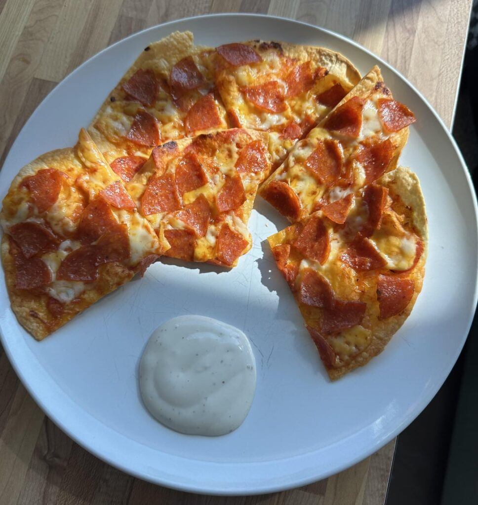 today’s junk lunch: 353 cal pizza!