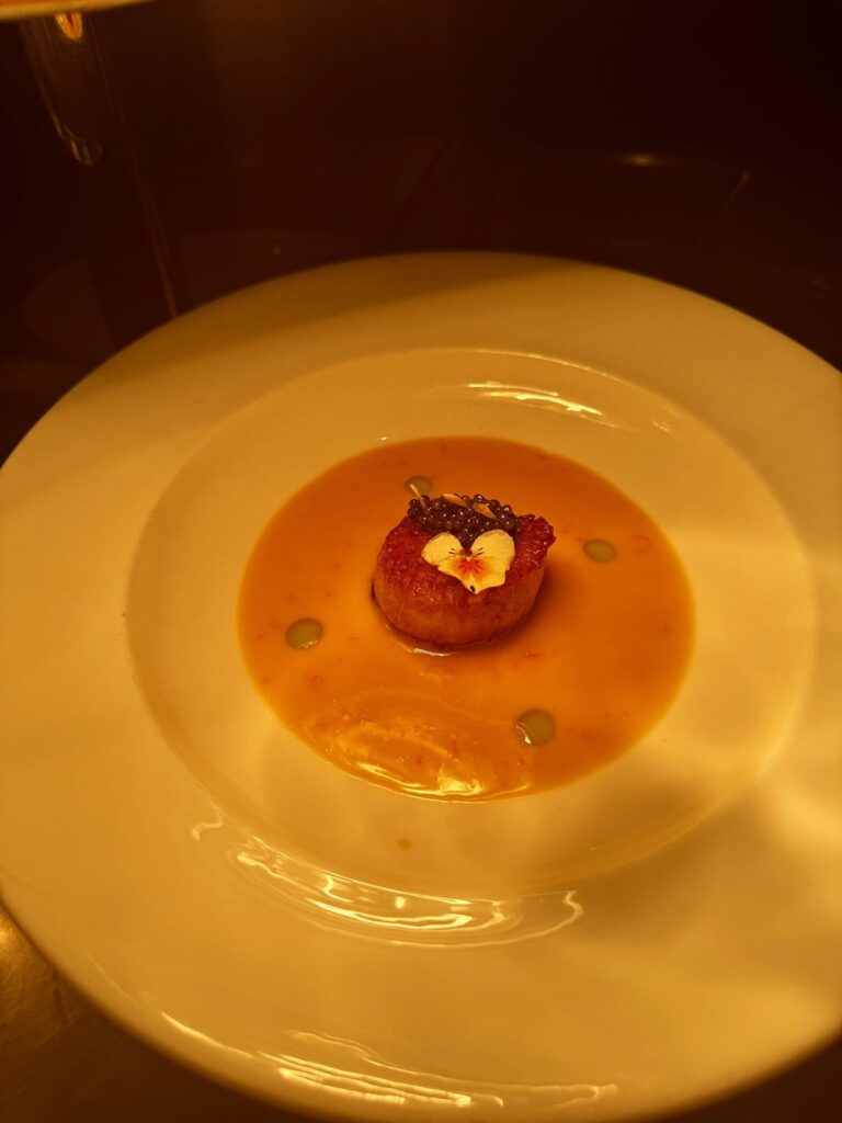 Scallops, Kaluga Caviar, Tangerine Beurre Blanc, Chive