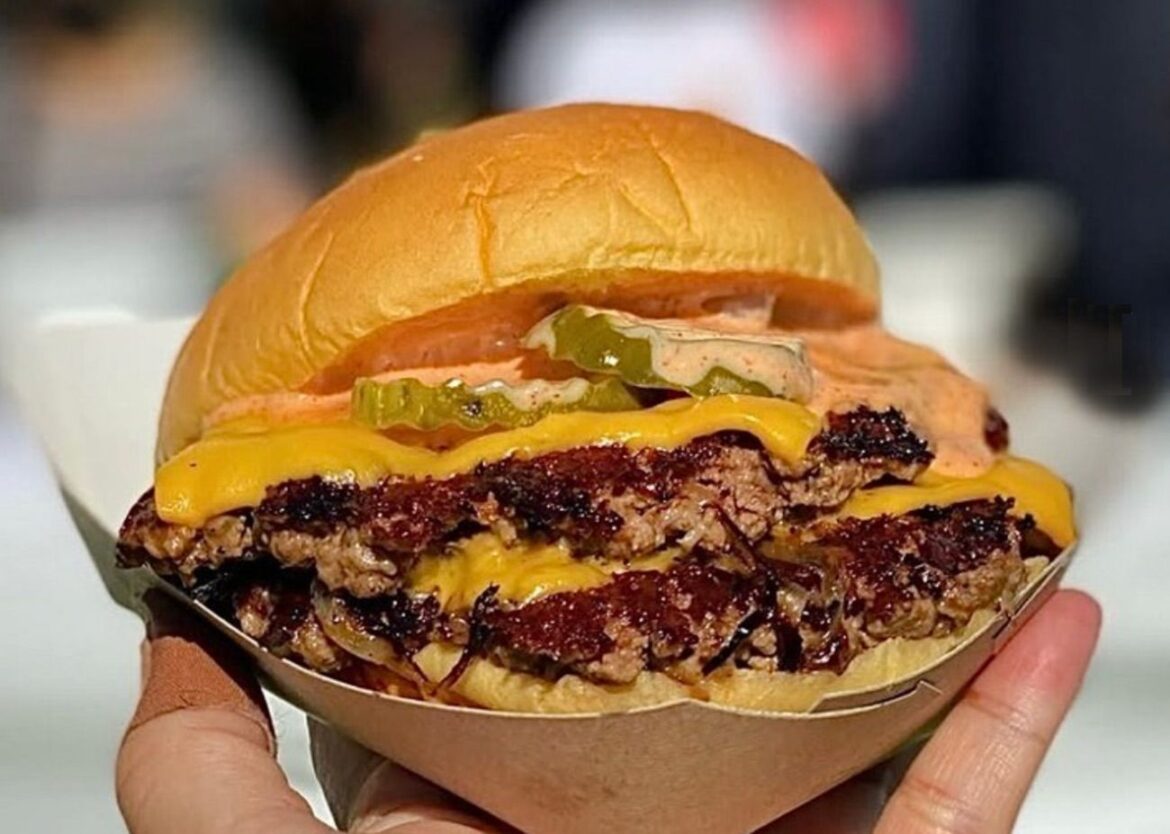 Pizza and Burger Favorites Head Downtown