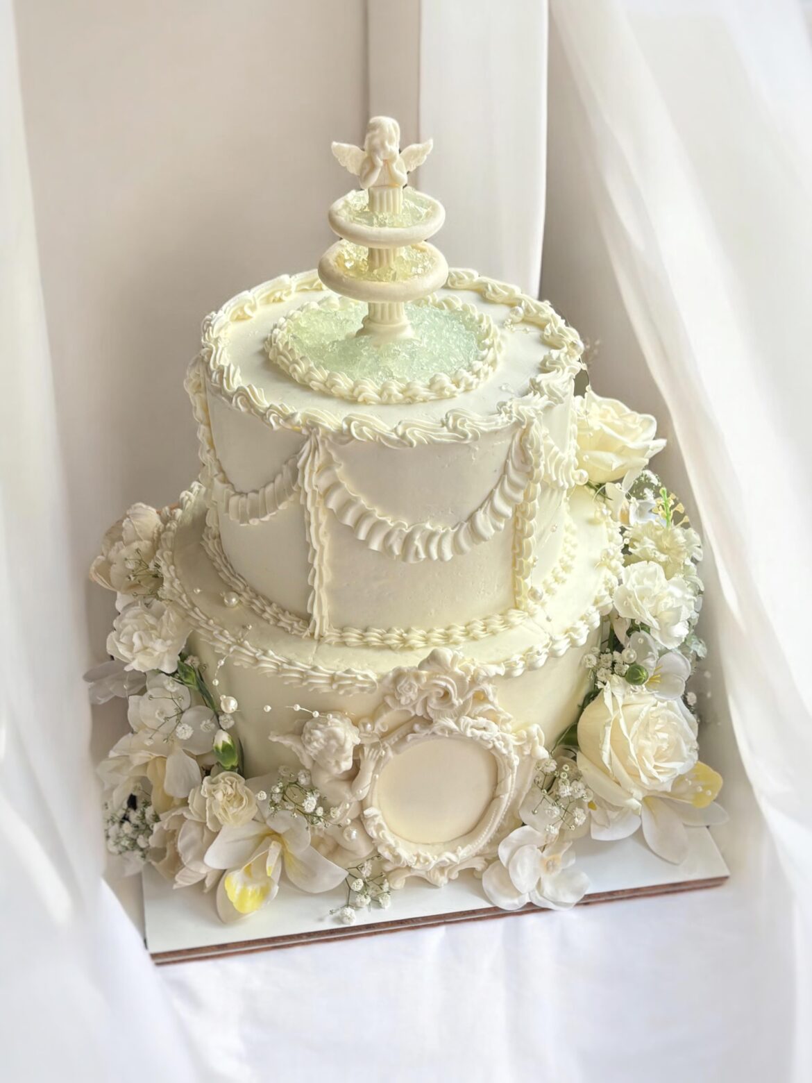 Please suggest a name for this cake 🤍 made this for an engagement and can't decide what to name it