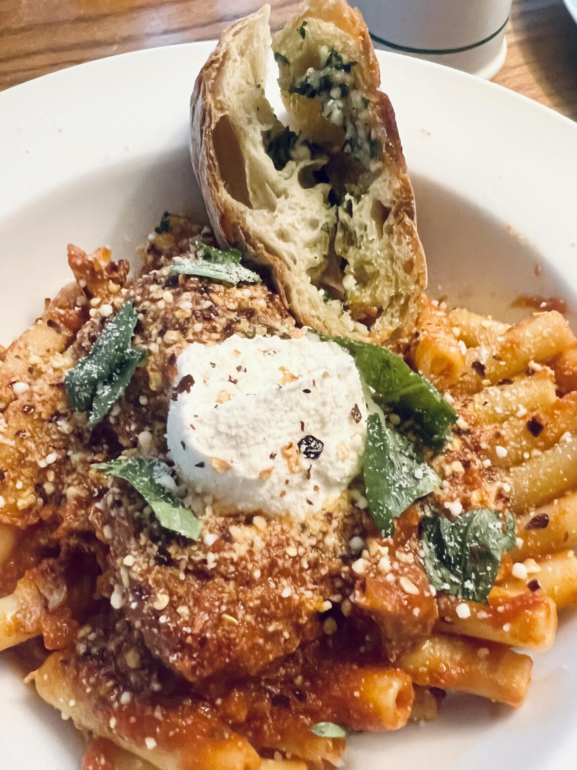 Sunday macaroni, meatballs and garlic bread