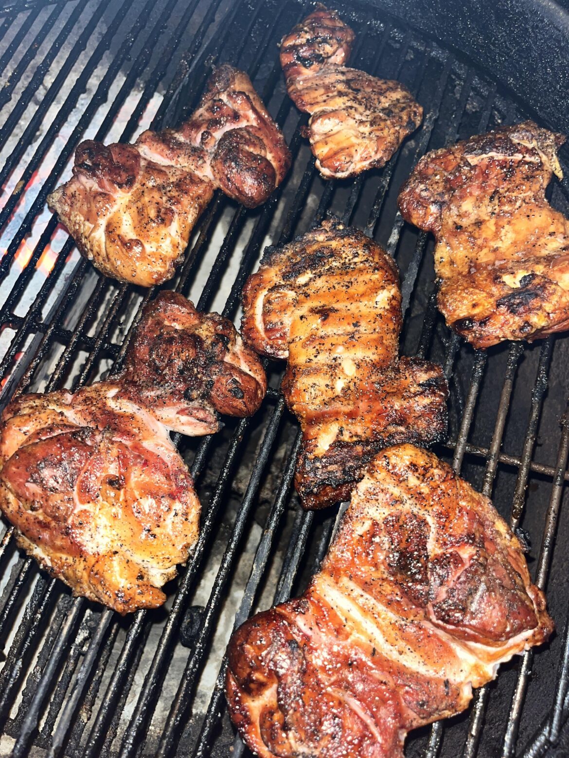 Grilled thighs with red oak