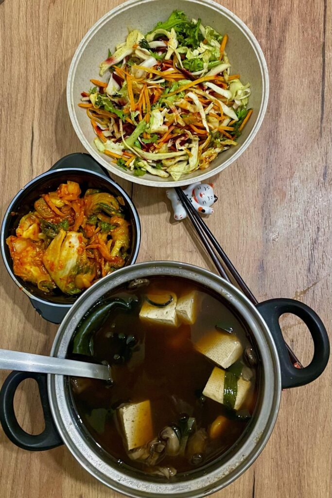 got flamed last time for the way i make my miso soups (i make it more hearty by turning it into miso ramen) (i’m literally ethnically japanese)