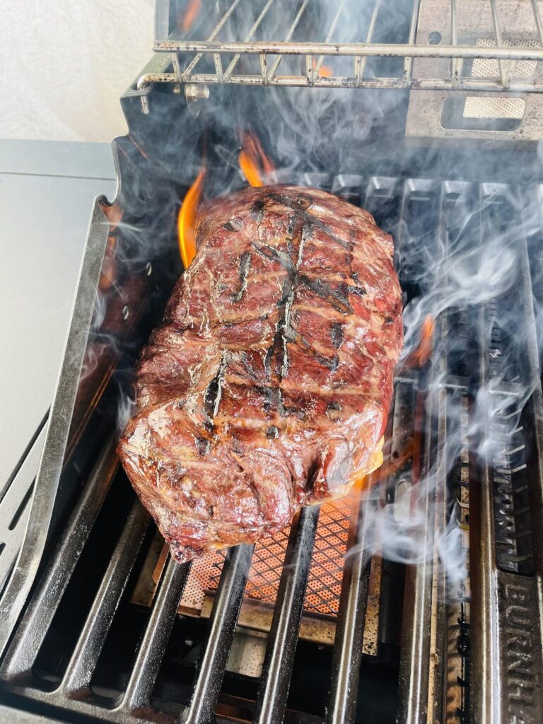 I hope y‘all have a perfect start into the weekend. This is my first Top Butt Cap. In 🇩🇪 we say •Tafelspitz•  Enjoy the time with your family/friends and BEER <3