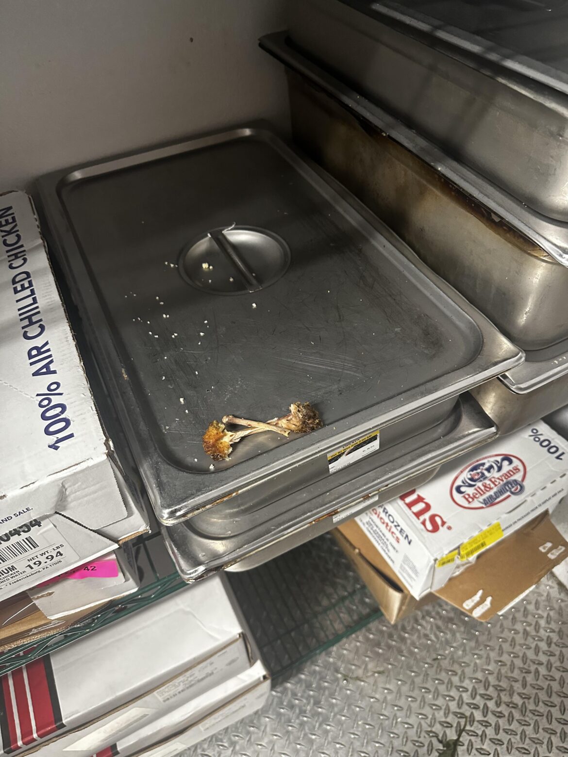 Who tf does this. Who tf does this.