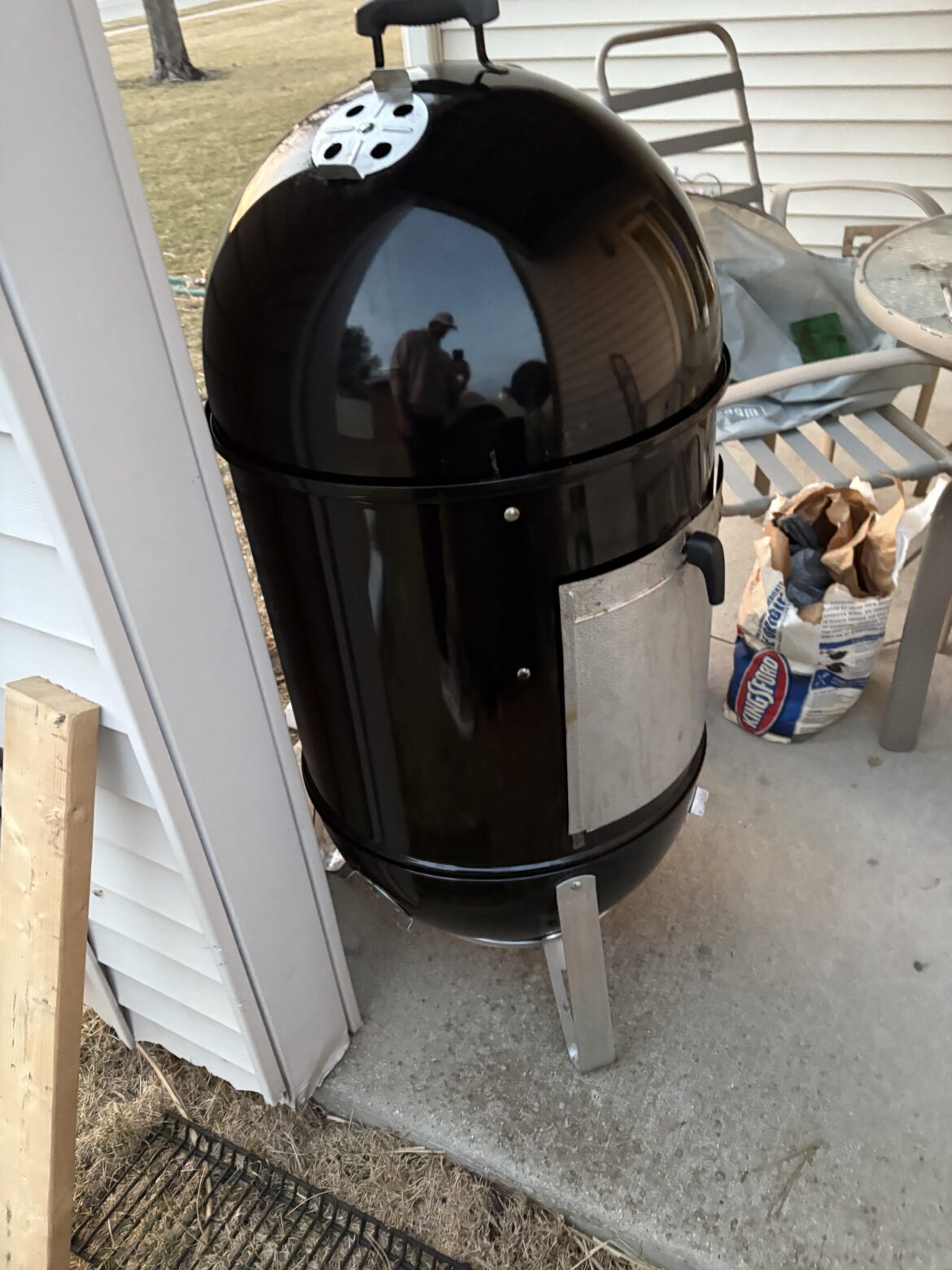 Latest Facebook marketplace find! Almost felt like robbery got it for 200!!! Full 22” Smokey mountain!