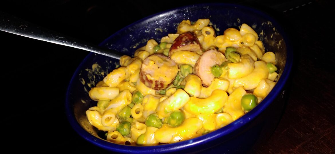 I was craving mac n cheese with cut up brats and peas. Cause I'm a toddler