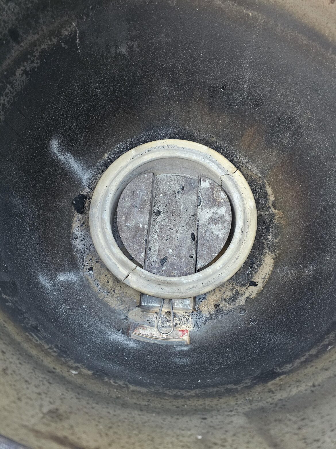 Cracked plate base - Problem?