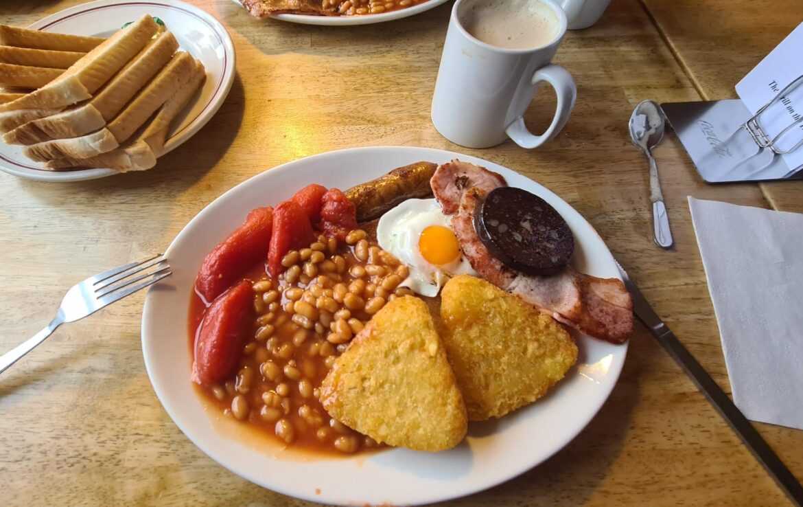 Grill on the Hill (Holden)