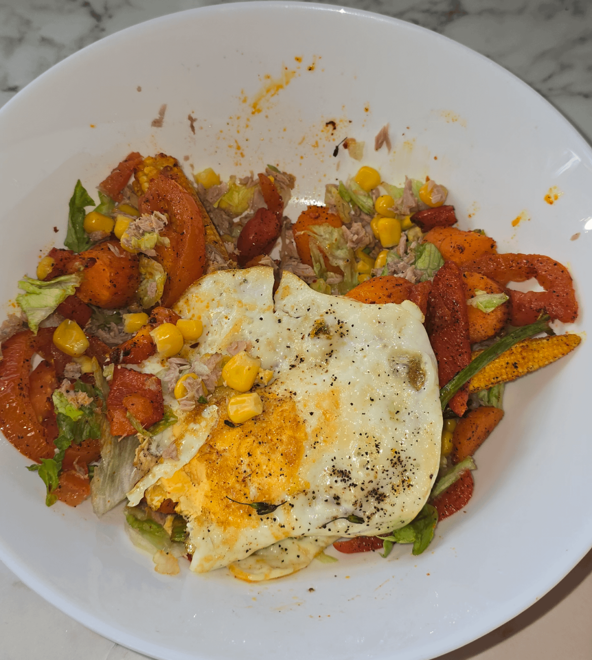 Roasted Veggies, Tuna, Fried Egg, Lettuce, Sweatcorn