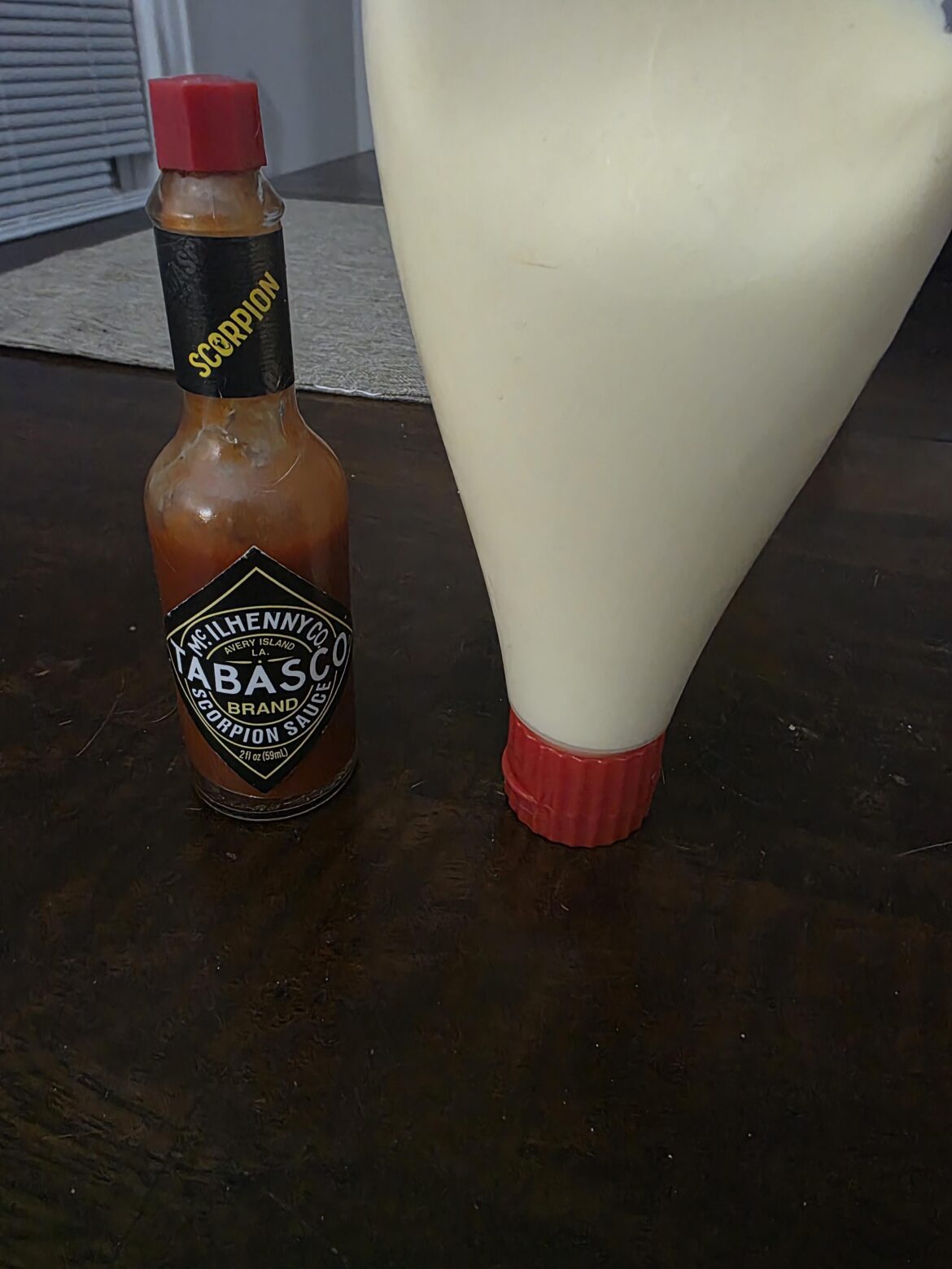 Simple scorpion aoli for my turkey burgers.