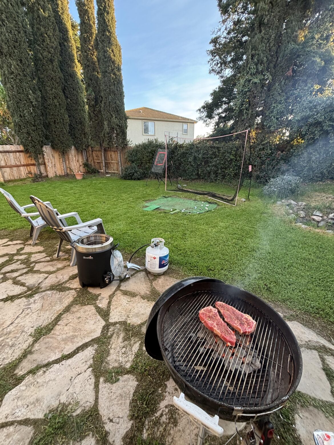 My simple backyard setup on lazy Sunday twilight session & bbq.