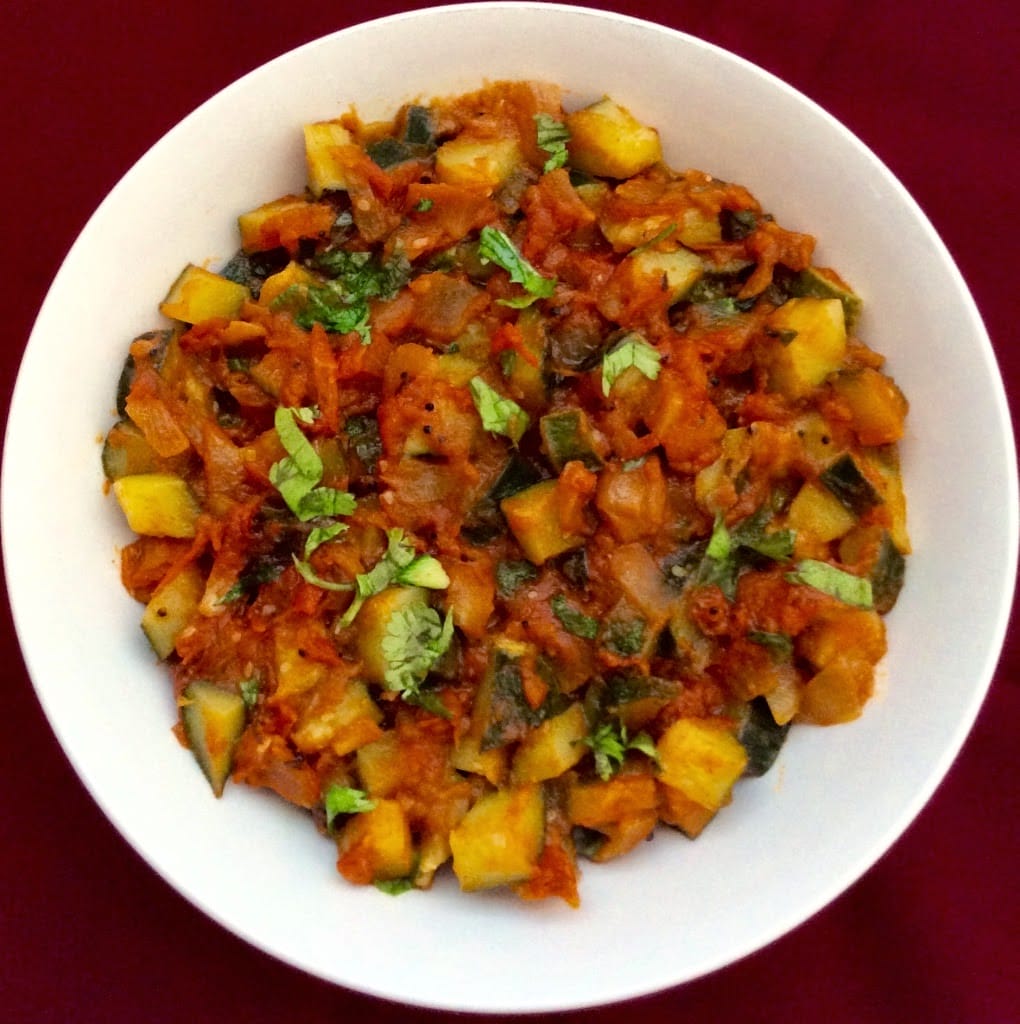 Vegan Zucchini Tomato Curry