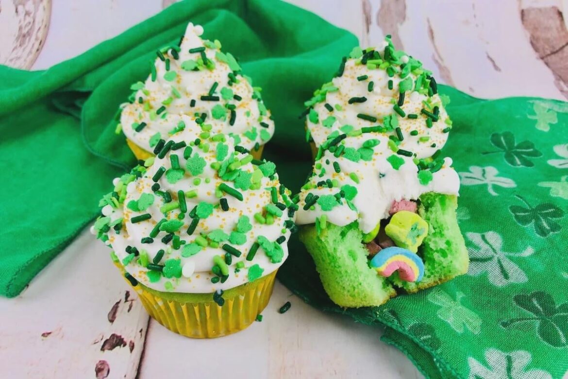 Lucky Charms Cupcakes