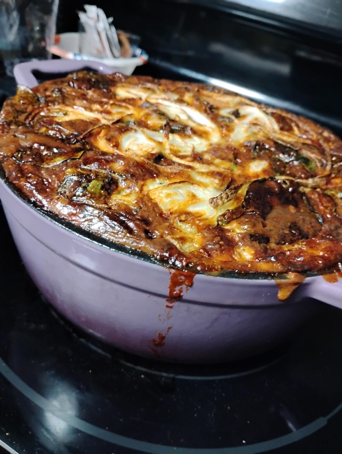 What's in my dutchy??? ;D What would you do to look inside?? ;*