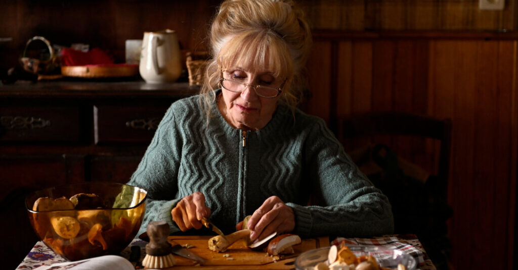 ‘When Fall Is Coming’ Review: Cooking Up a Mystery