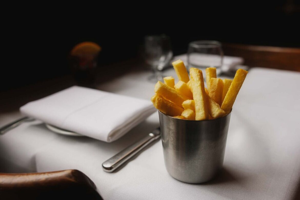 French Fries Are the Star at London’s Best Restaurants Right Now French Fries Are the Star at London's Best Restaurants Right Now