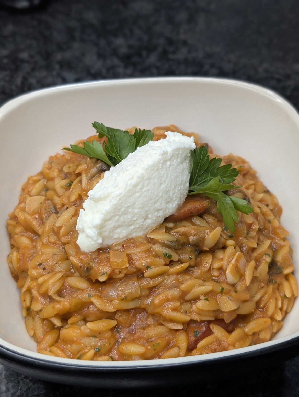 [OC] Tomato & garlic Orzo. Ricotta.