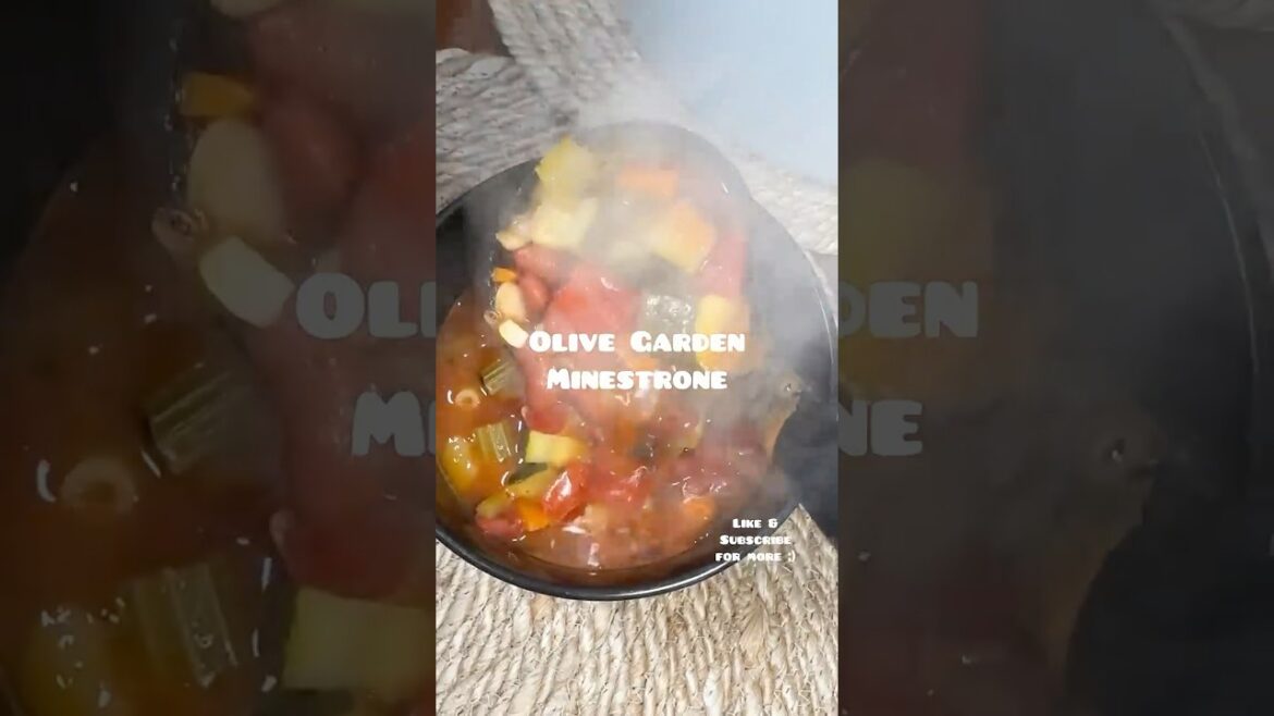 One Pot Olive Garden Minestrone Soup #recipe #asmr #Minestrone #OnePot #shorts #asmr