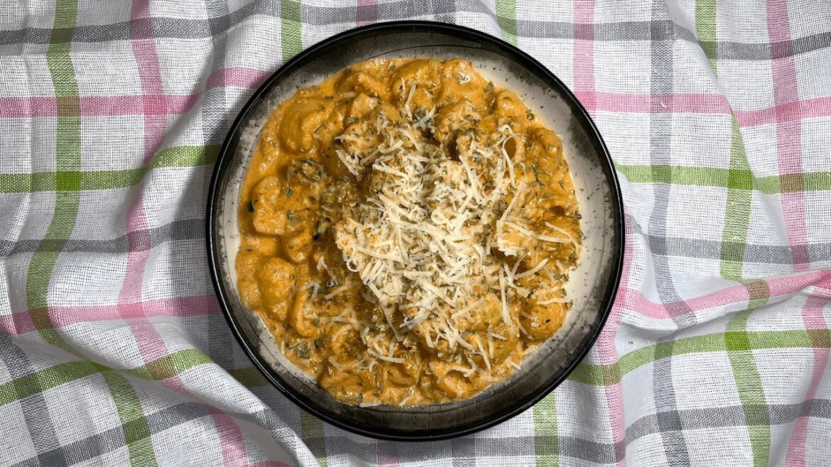 Creamy Roasted Vegetable Pasta | Easy & Delicious Recipe #Food #cooking Creamy Roasted Vegetable Pasta | Easy & Delicious Recipe #Food #cooking