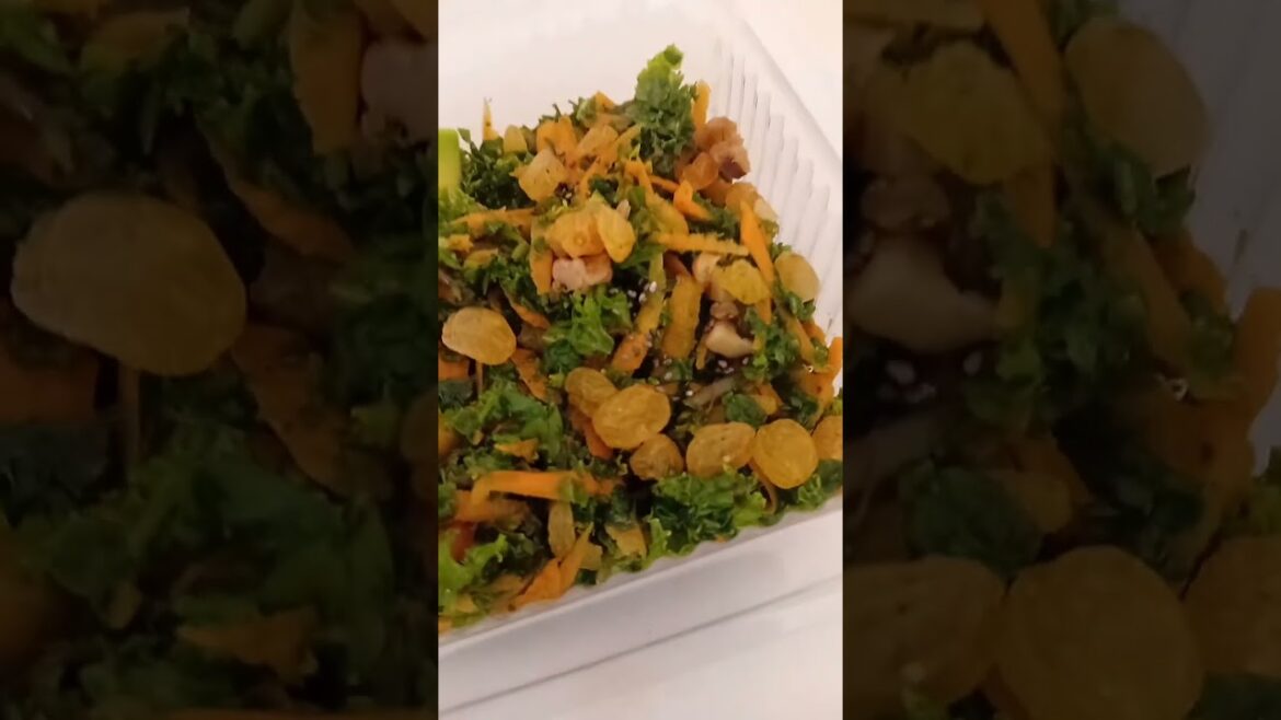 Moroccan kale carrot salad@Myrrh