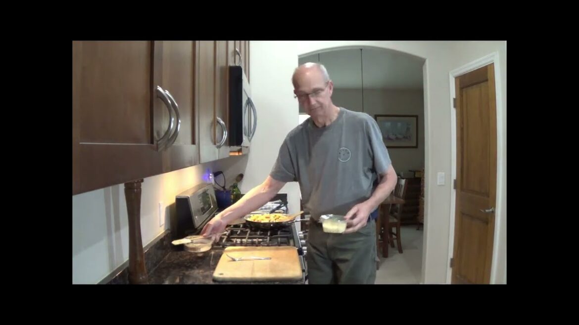 Bill's Yummy Pasta With Hummus!