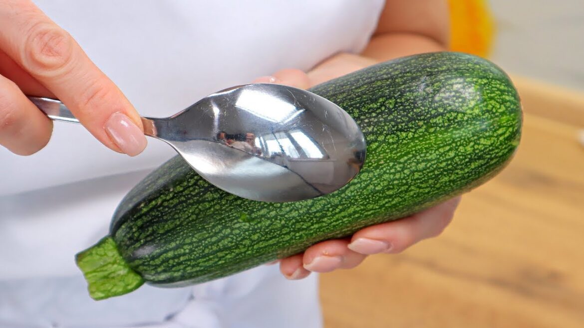 It's so delicious I make it almost every day! Easy Zucchini Recipe