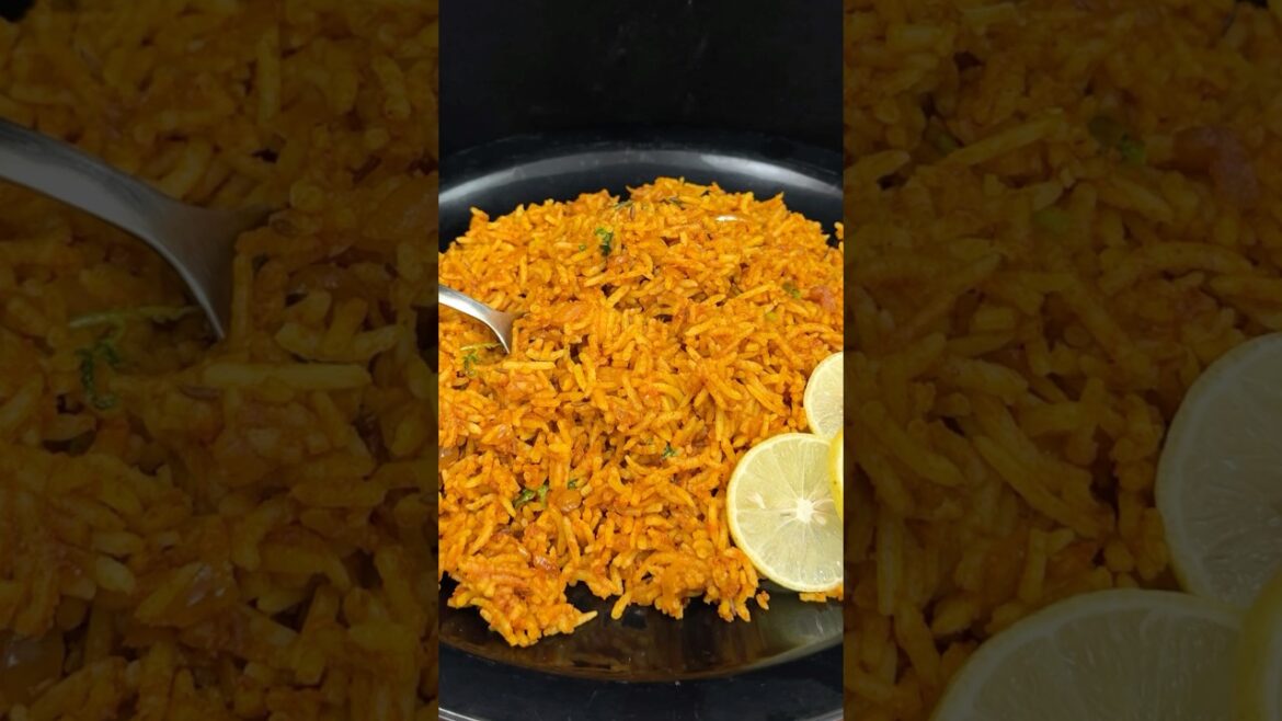 Tomato Rice ASMR Cooking #shorts #food #cooking #asmr #asmrcooking #lemonrice #crunchytreats