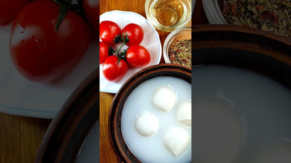 Italian salad with 2 ingredients. Alla CAPRESE. Perfect for a quick healthy meal #recipe Italian salad with 2 ingredients. Alla CAPRESE. Perfect for a quick healthy meal #recipe