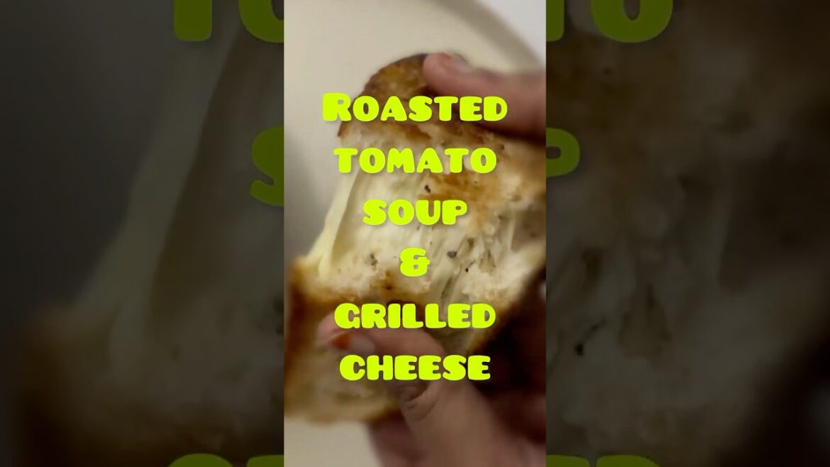 Roasted Tomato Soup & Grilled Cheese #tomatosoup #grilled