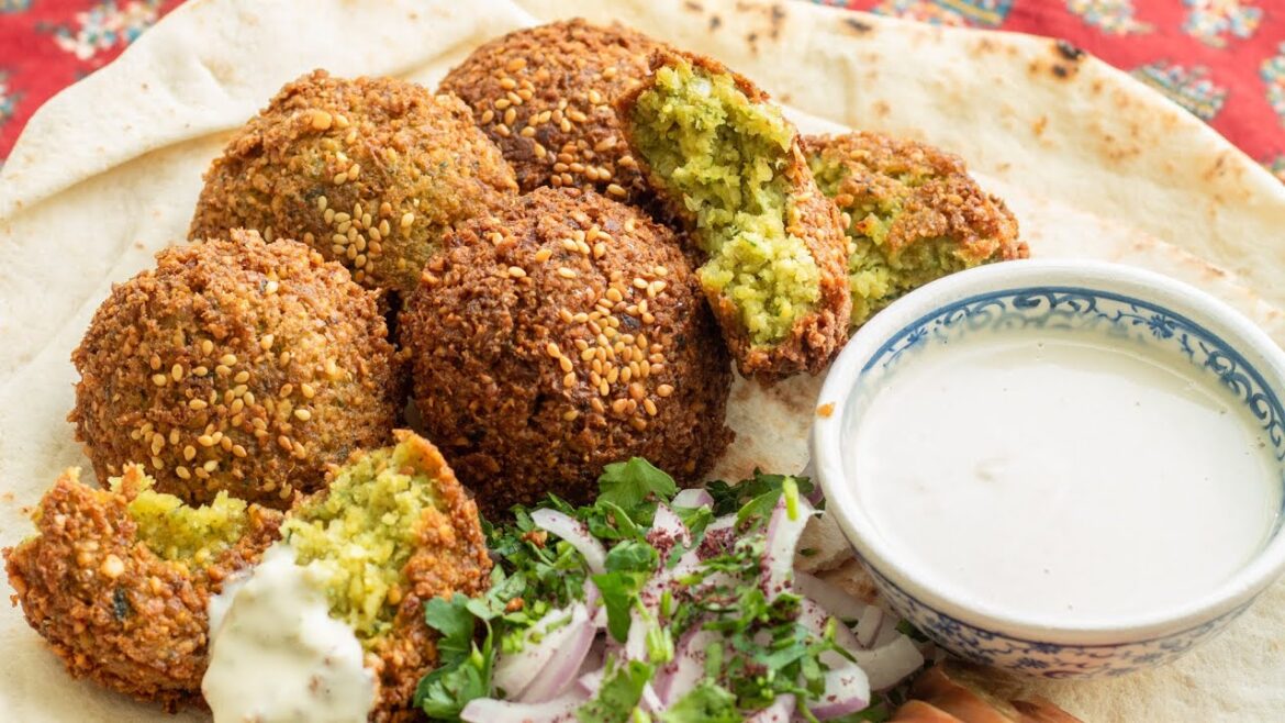 Traditional Lebanese Falafel Recipe | How to make Falafel at home Traditional Lebanese Falafel Recipe | How to make Falafel at home
