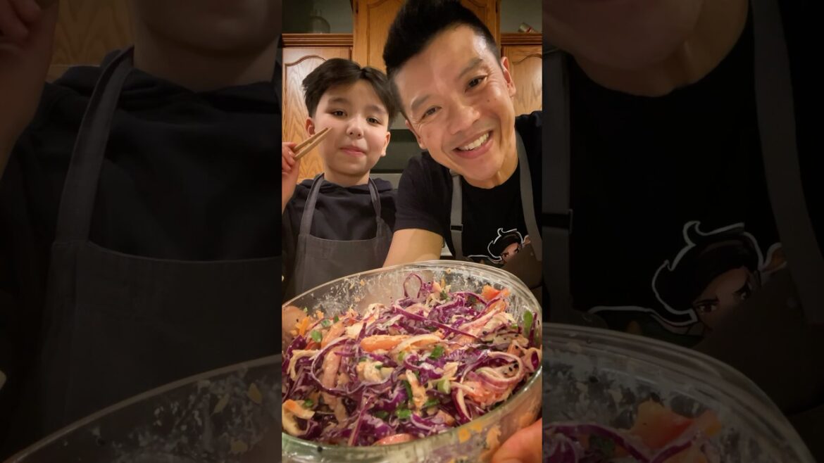 Creamy Asian Chicken Salad #chickensalad #chickensaladrecipe #asianrecipes #asianfood #creamychicken