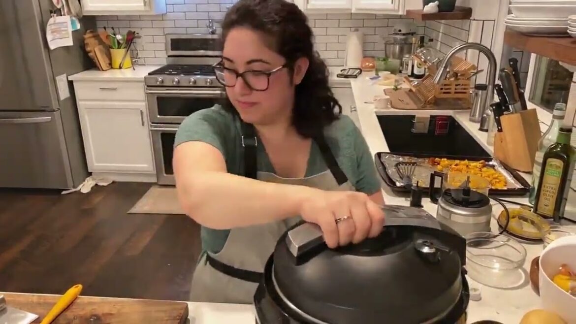 Butternut Risotto. #mediterraneanrecipe #risottorecipe #risotto #vegetarianrecipes #vegetarian