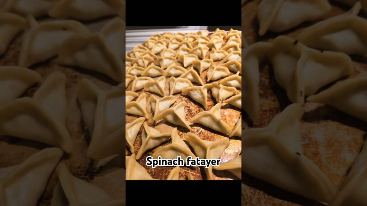 SPINACH FATAYAR | HOT APPETIZER | LEBANESE FOOD | PREPPED BY CHEF IBRAHIM | BAHRAIN | SAMBUSA |