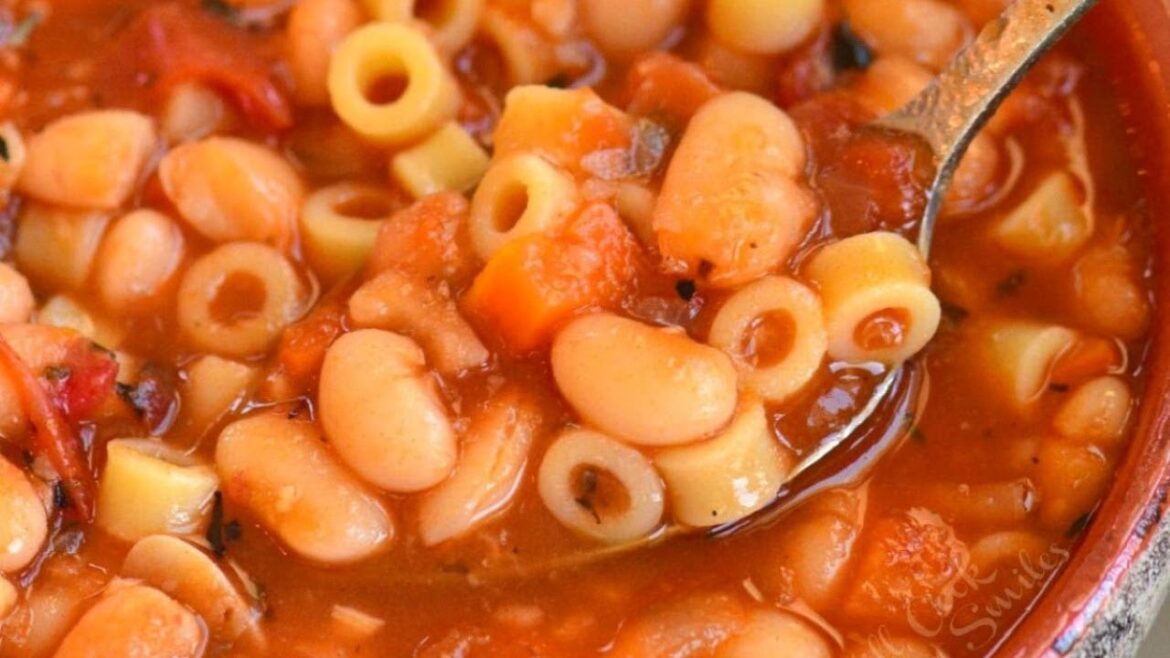 Pasta E Fagioli Soup! (Don’t Miss The Secret Ingredient That Makes All The Difference!) Pasta E Fagioli Soup! (Don't Miss The Secret Ingredient That Makes All The Difference!)