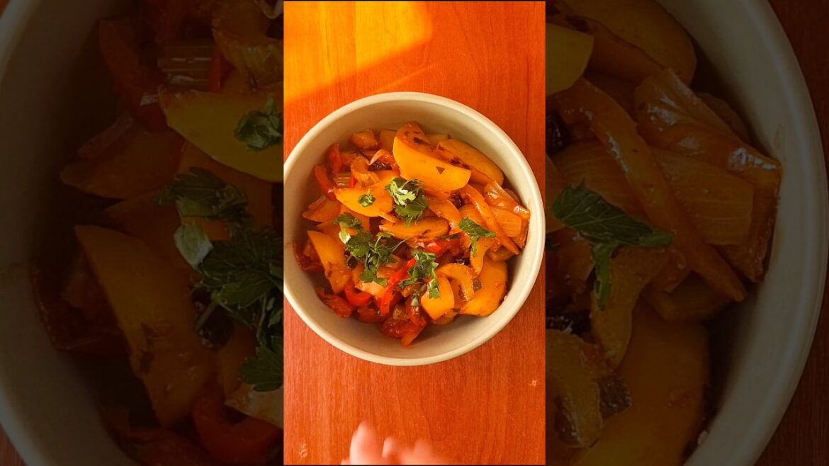 Moroccan Roasted Potatoes with Veggies | Easy Sheet Pan Dinner Moroccan Roasted Potatoes with Veggies | Easy Sheet Pan Dinner