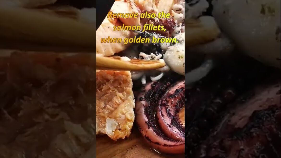 The Most Delicious Seafood Stew You Need to Try!