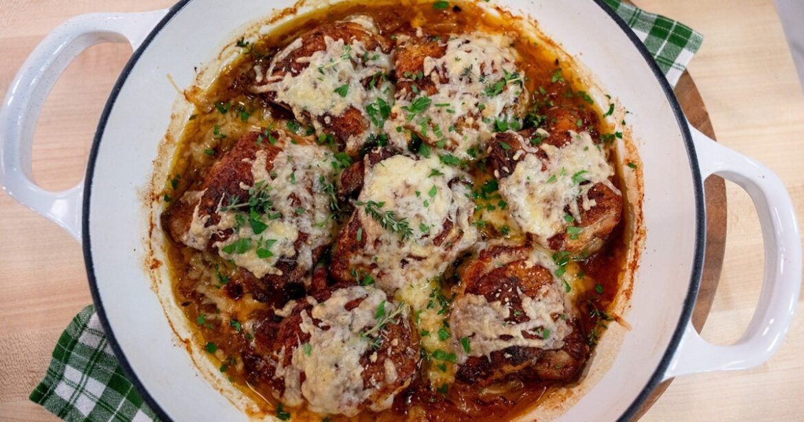 Skillet French onion chicken: Get the recipe!