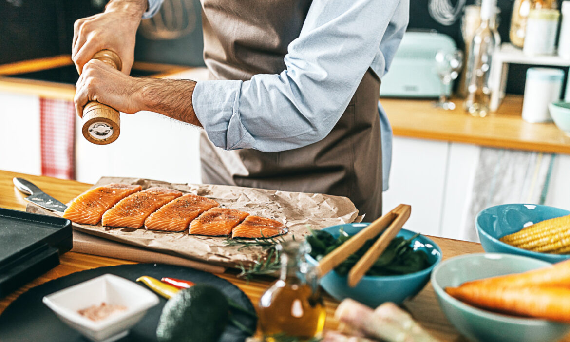 Eat These Foods To Lower Your Dementia Risk By Up To 17%