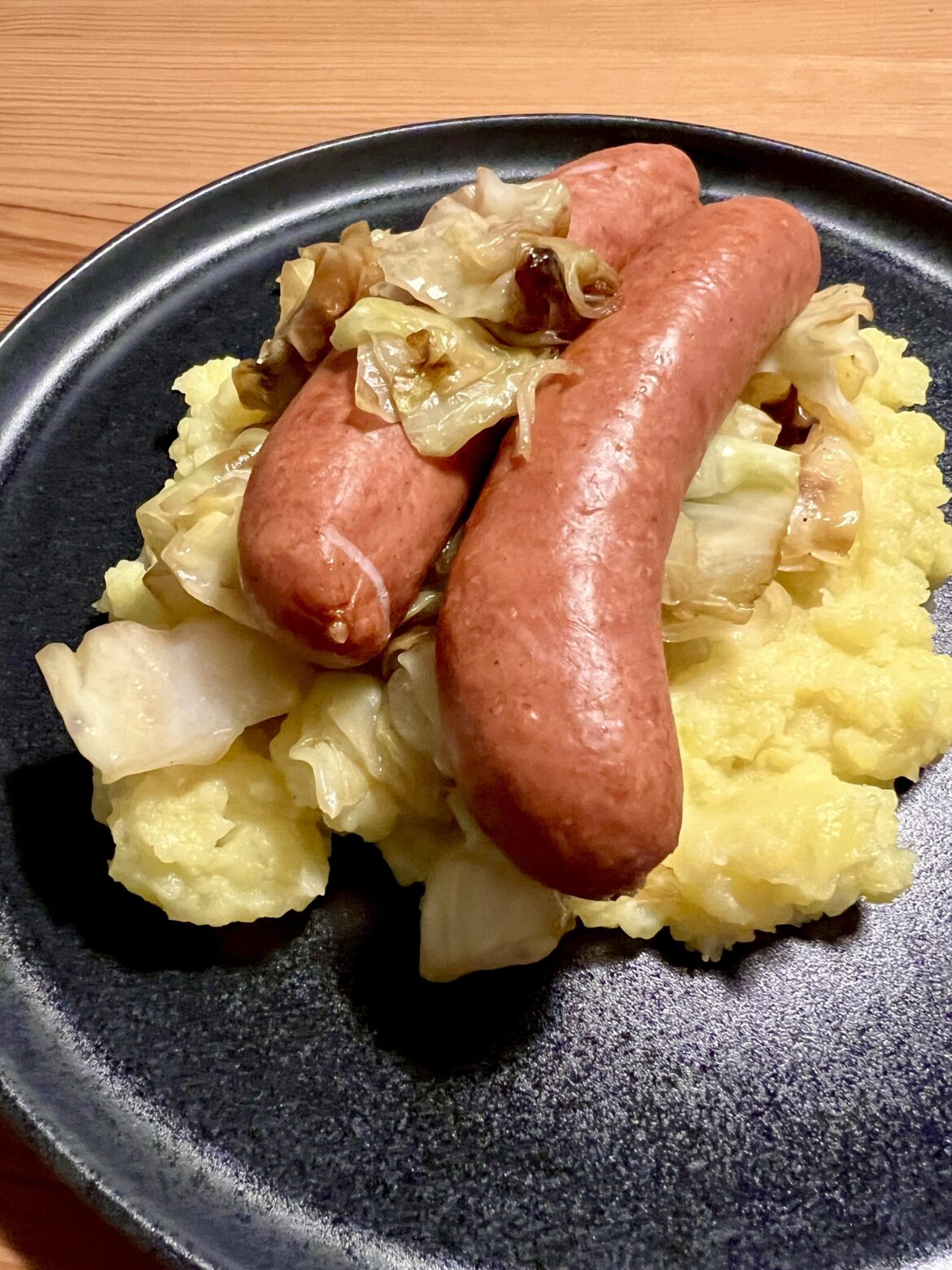 Sausages, cabbage, mashed potatos