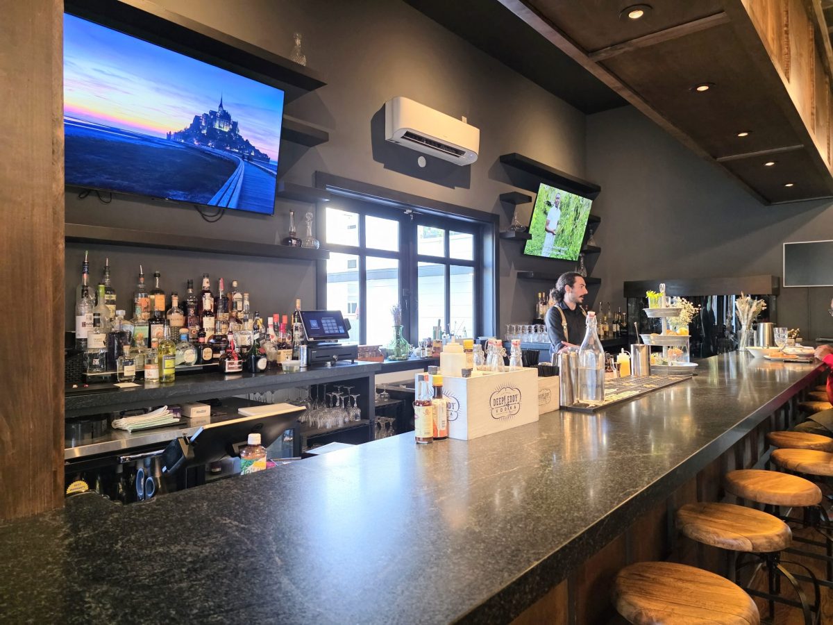 The bar at BeauSoleil and bar manager Michael DiSario. Photo by Mario-Sebastian Berry.