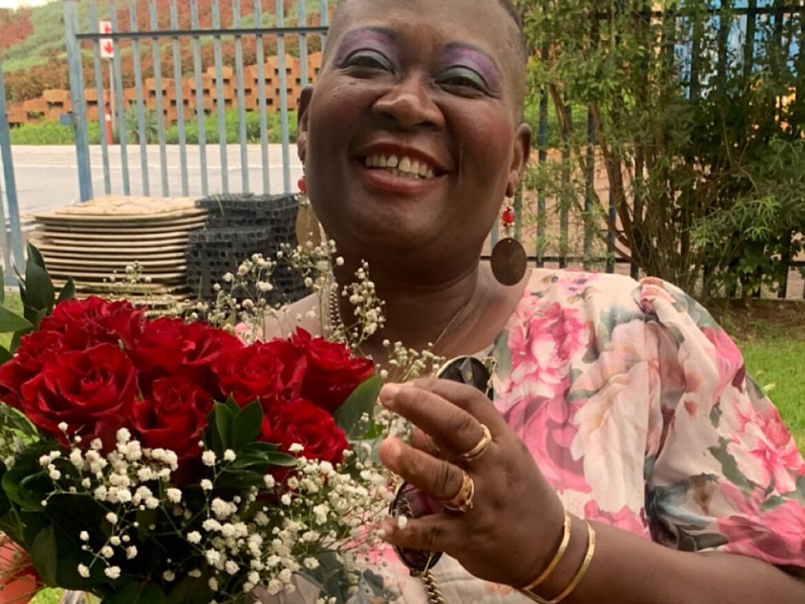 Mama Joy gets surprise flowers from her husband in France