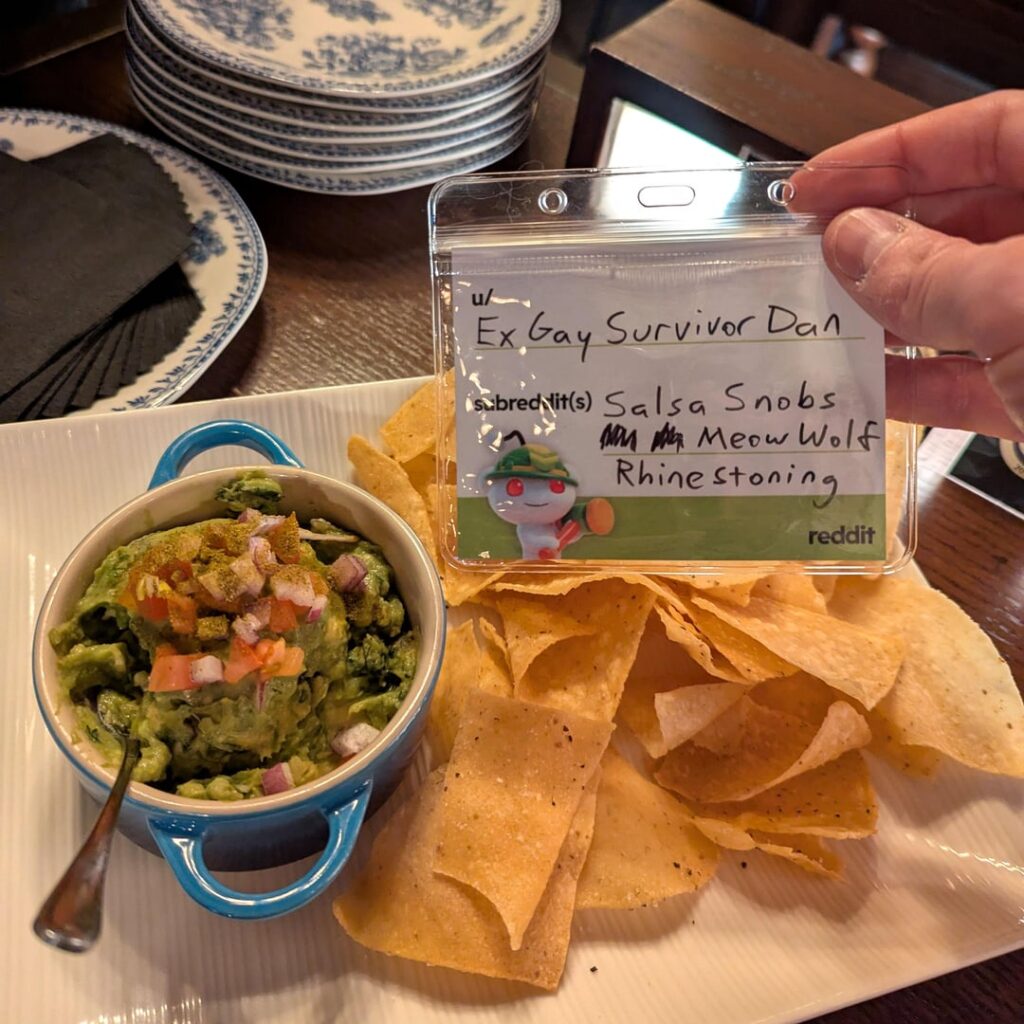 REVIEW: I went to a happy hour Reddit hosted for mods… A review of the guacamole they served us. REVIEW: I went to a happy hour Reddit hosted for mods... A review of the guacamole they served us.